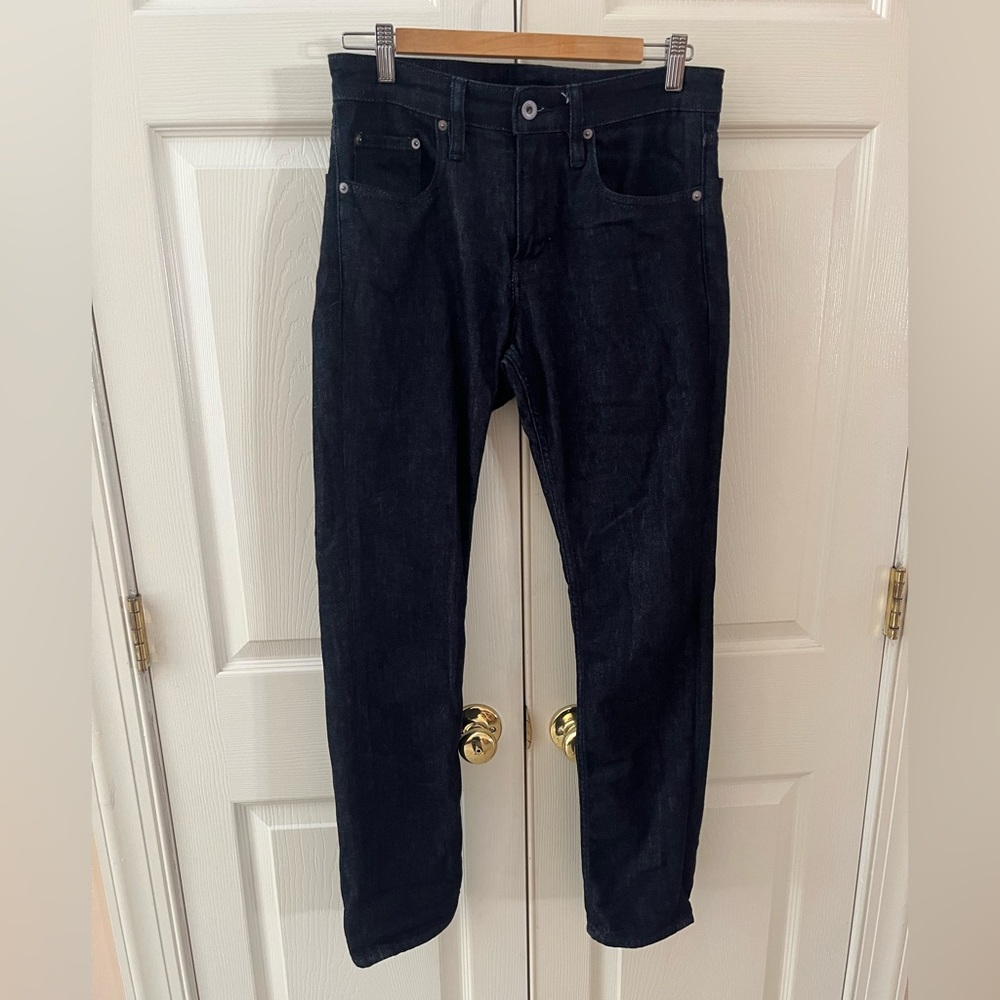 Bonobos stretch lightweight jeans
Rinse wash
30-30 
Tailored fit